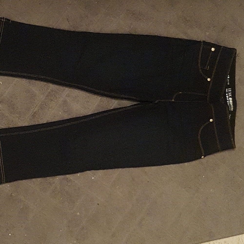Dark blue jegging jeans